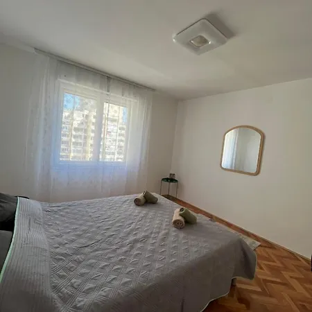 Tomaky Apartment *