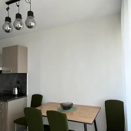 Tomaky Apartment *